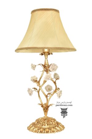 آباژور جدید کلاسیک مدرن برنجی طلائی گل سفید لوکس رومیزی چراغ خواب شیک