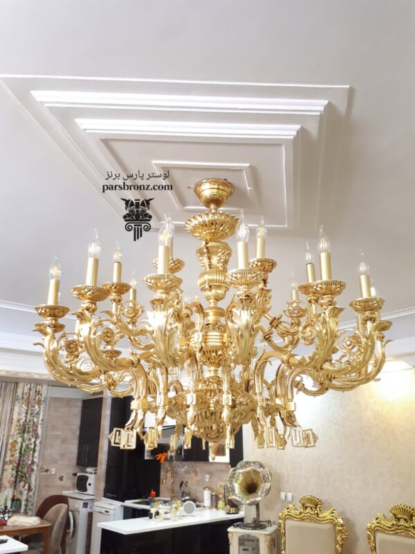 انواع لوستر های جدید سلطنتی کلاسیک پذیرایی طلائی طلایی بزرگ قیمت برنزی برنز انواع عکس مجلل لوکس لاکچری کریستالی آنتیک 